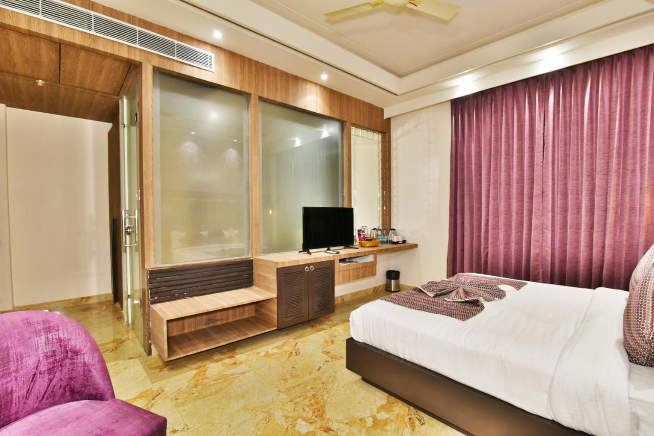 Hotel Infa Amritsar Exterior foto