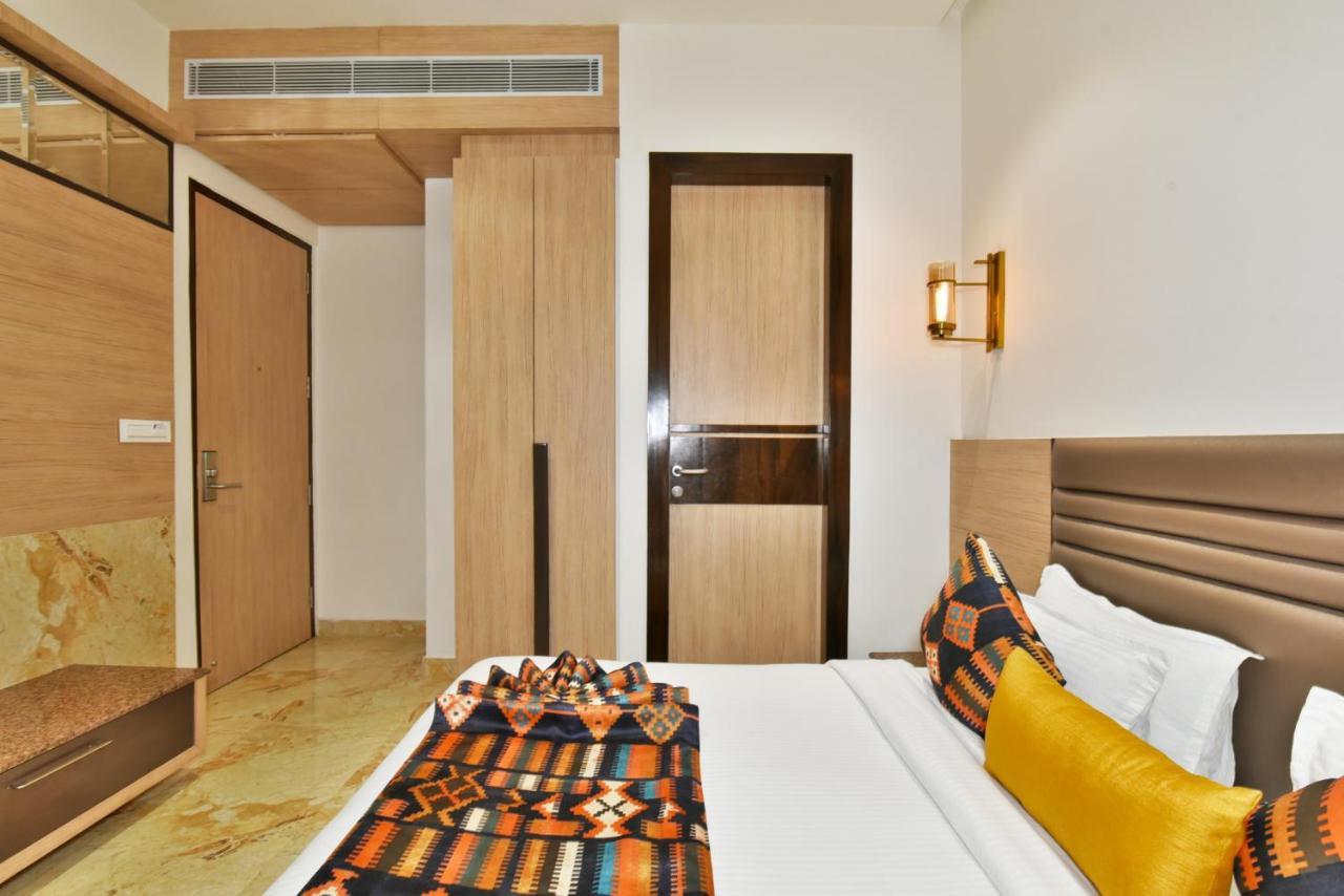 Hotel Infa Amritsar Exterior foto